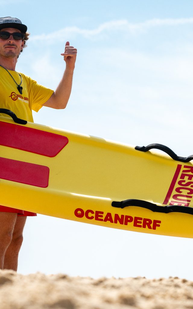 Rettungsschwimmer am Strand von Mimizan