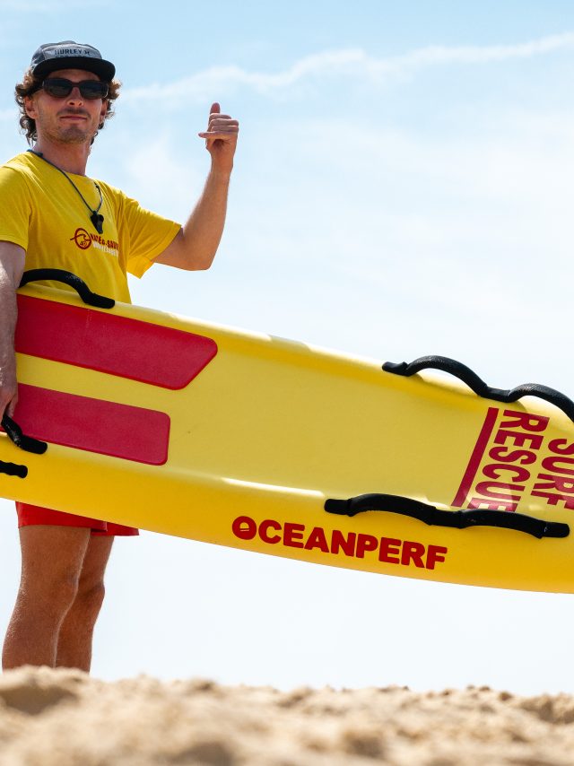 Nageur sauveteur sur la plage de Mimizan