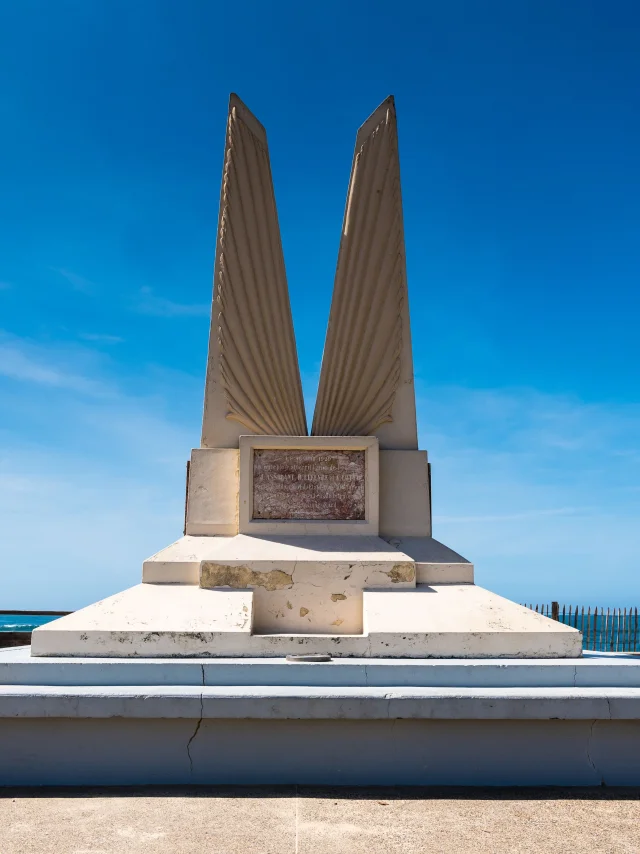 Monument des Ailes in Mimizan