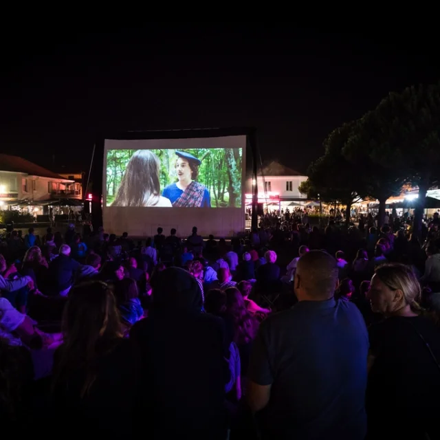 Cine al aire libre