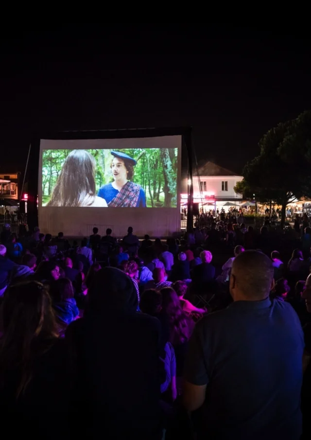 Cinéma En Plein Air