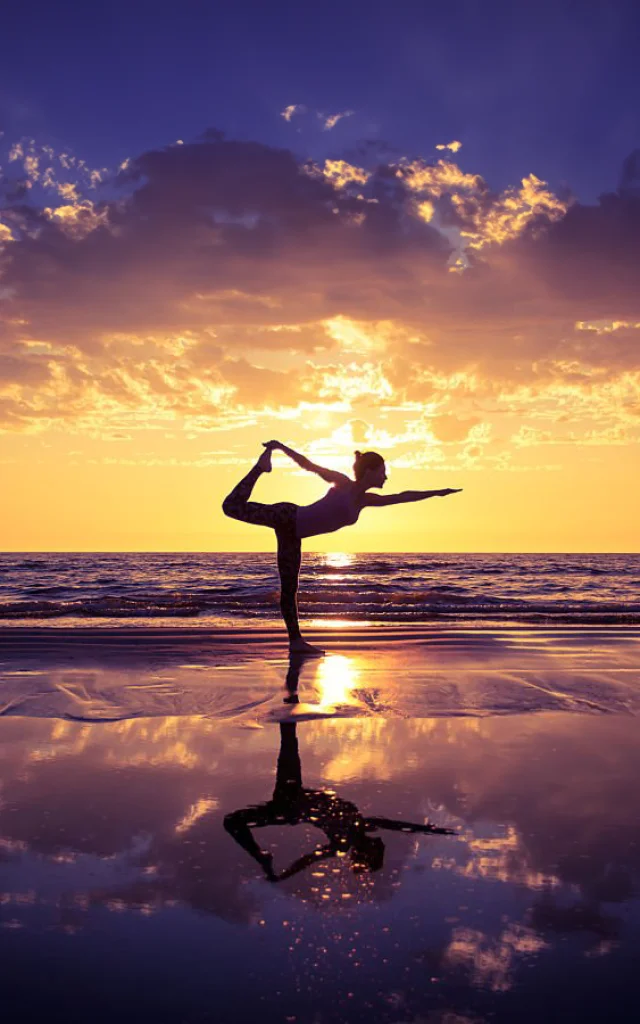 yoga sur la plage à Mimizan